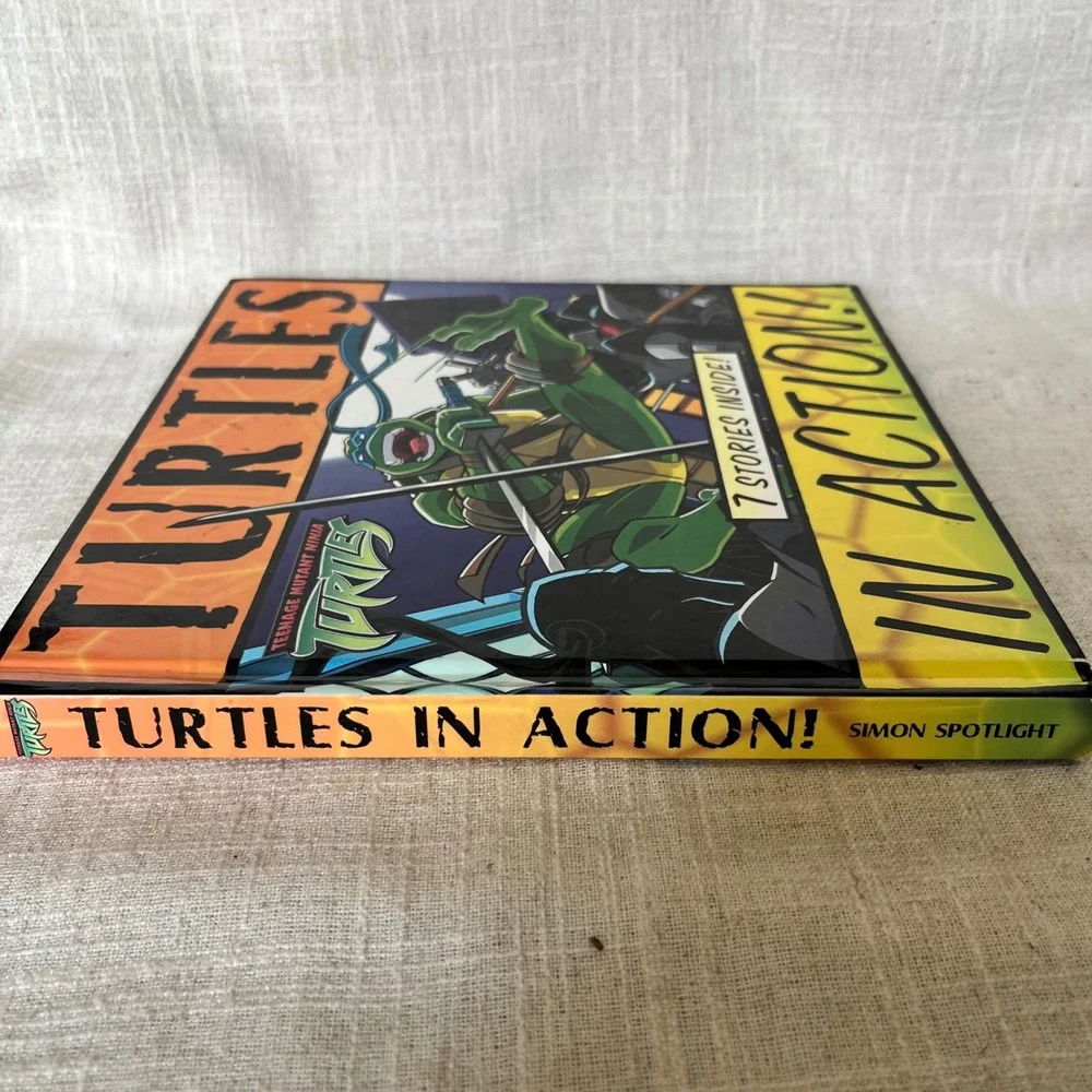 Teenage Mutant Ninja Turtles In‎ Action! 7 Stories Hardcover Book 2005